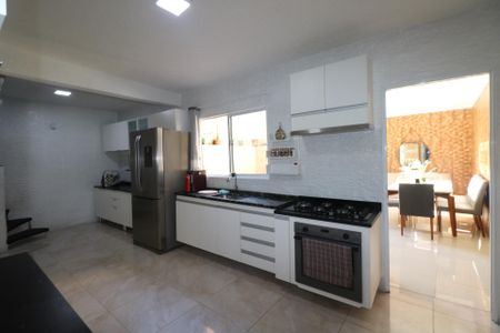 Cozinha de casa à venda com 3 quartos, 280m² em Parque Doroteia, Diadema