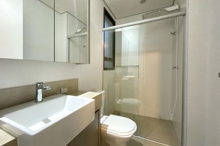 Apartamento para alugar com 70m², 2 quartos e 2 vagas Apartamento para alugar com 70m², 2 quartos e 2 vagasBanheiro da Suíte 2
