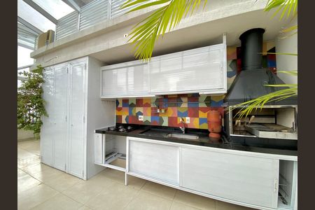 Apartamento à venda com 93m², 2 quartos e 1 vaga Apartamento à venda com 93m², 2 quartos e 1 vagaChurrasqueira