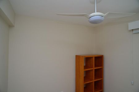 Apartamento para alugar com 75m², 3 quartos e 1 vagaQuarto