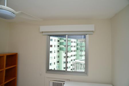 Apartamento para alugar com 75m², 3 quartos e 1 vagaQuarto