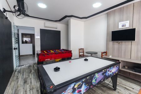 Apartamento para alugar com 57m², 2 quartos e 1 vaga Apartamento para alugar com 57m², 2 quartos e 1 vagaÁrea Comum