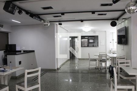 Apartamento para alugar com 57m², 2 quartos e 1 vagaÁrea Comum