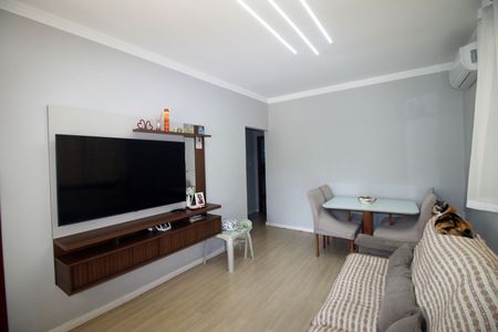 Sala de casa à venda com 3 quartos, 286m² em Penha, Rio de Janeiro