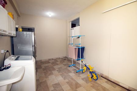 Casa à venda com 286m², 3 quartos e 4 vagasÁrea de Serviço