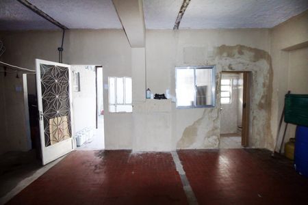 Casa à venda com 286m², 3 quartos e 4 vagasSalão anexo