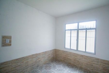 Quarto 1 de casa à venda com 2 quartos, 55m² em Realengo, Rio de Janeiro