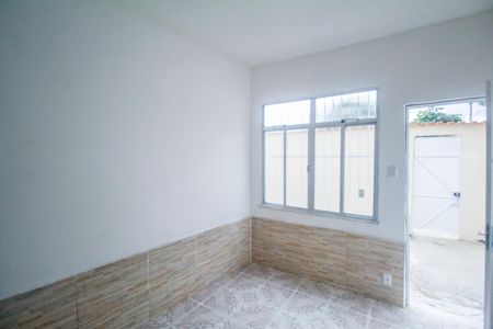 Sala de casa à venda com 2 quartos, 55m² em Realengo, Rio de Janeiro