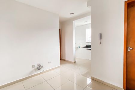 Apartamento para alugar com 40m², 2 quartos e sem vaga Apartamento para alugar com 40m², 2 quartos e sem vagaSala