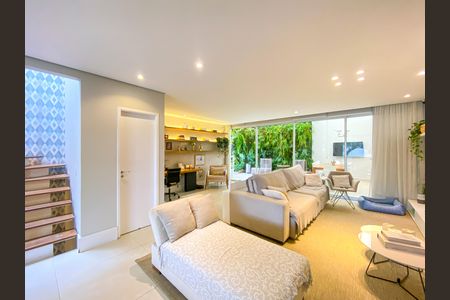 Casa de condomínio à venda com 241m², 3 quartos e 3 vagasSala