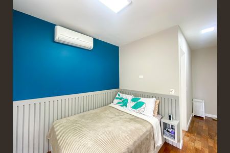 Casa de condomínio à venda com 241m², 3 quartos e 3 vagasSuíte 2