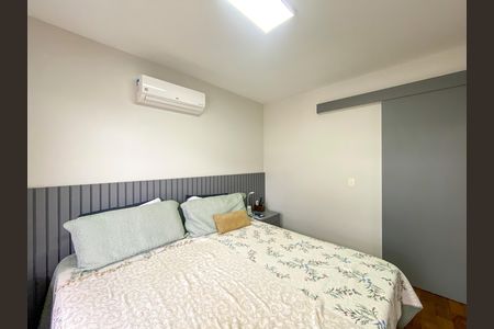 Casa de condomínio à venda com 241m², 3 quartos e 3 vagasSuíte 3