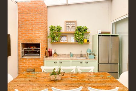 Casa de condomínio à venda com 241m², 3 quartos e 3 vagasQuintal Gourmet