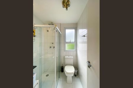 Casa de condomínio à venda com 241m², 3 quartos e 3 vagasBanheiro da Suíte 1