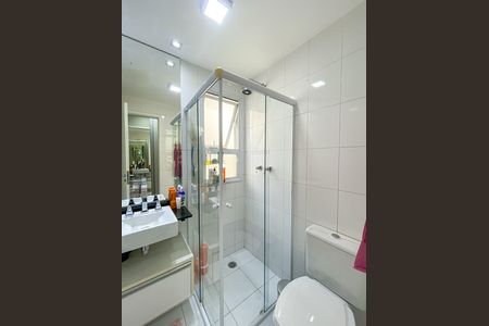 Casa de condomínio à venda com 241m², 3 quartos e 3 vagasBanheiro da Suíte 2