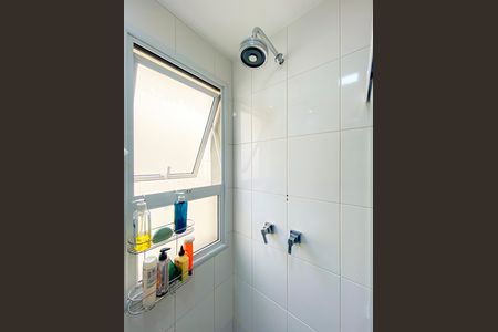 Casa de condomínio à venda com 241m², 3 quartos e 3 vagasBanheiro da Suíte 2