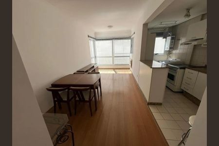 Sala de apartamento para alugar com 2 quartos, 60m² em Azenha, Porto Alegre