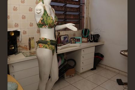 Escritório de casa à venda com 3 quartos, 200m² em Setor Leste Vila Nova, Goiânia
