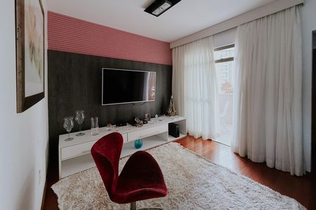 Apartamento para alugar com 3 quartos, 170m² em Paineiras, Juiz de Fora