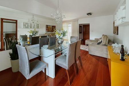 Apartamento para alugar com 3 quartos, 170m² em Paineiras, Juiz de Fora