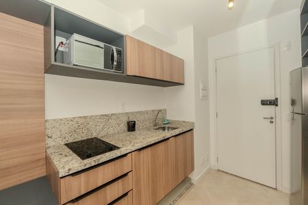 Cozinha de kitnet/studio para alugar com 1 quarto, 26m² em Bela Vista, São Paulo