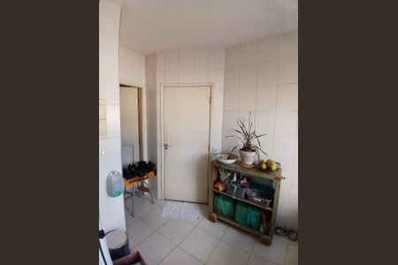 Apartamento à venda com 110m², 2 quartos e 2 vagas Apartamento à venda com 110m², 2 quartos e 2 vagasCozinha