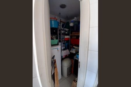 Apartamento à venda com 110m², 2 quartos e 2 vagas Apartamento à venda com 110m², 2 quartos e 2 vagasÁrea de Serviço