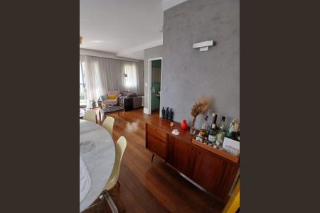 Apartamento à venda com 110m², 2 quartos e 2 vagas Apartamento à venda com 110m², 2 quartos e 2 vagasSala de Jantar