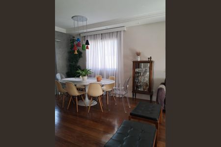 Apartamento à venda com 110m², 2 quartos e 2 vagas Apartamento à venda com 110m², 2 quartos e 2 vagasSala de Jantar