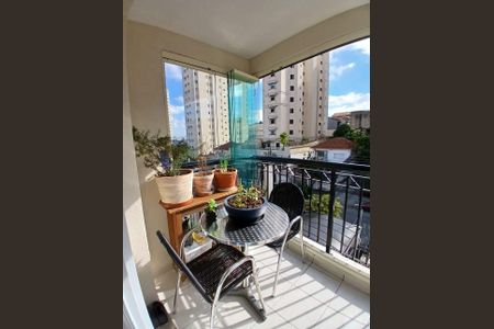 Apartamento à venda com 110m², 2 quartos e 2 vagas Apartamento à venda com 110m², 2 quartos e 2 vagasVaranda