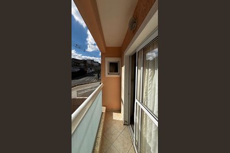 Casa para alugar com 225m², 3 quartos e 4 vagas Casa para alugar com 225m², 3 quartos e 4 vagasVaranda Sala