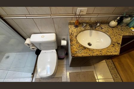 Casa para alugar com 225m², 3 quartos e 4 vagas Casa para alugar com 225m², 3 quartos e 4 vagasBanheiro