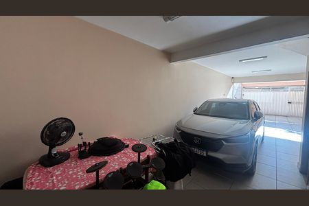 Casa para alugar com 225m², 3 quartos e 4 vagas Casa para alugar com 225m², 3 quartos e 4 vagasGaragem