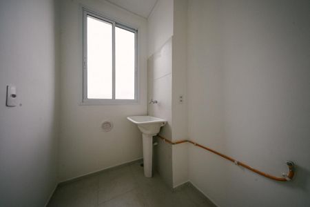 Apartamento para alugar com 41m², 2 quartos e 1 vaga Apartamento para alugar com 41m², 2 quartos e 1 vagaCozinha e Área de Serviço