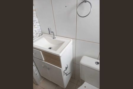 Apartamento para alugar com 45m², 2 quartos e 1 vaga Apartamento para alugar com 45m², 2 quartos e 1 vagaBanheiro