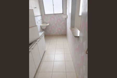 Cozinha de apartamento para alugar com 2 quartos, 45m² em Parque dos Lagos, Ribeirão Preto