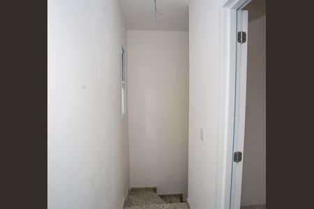 Casa para alugar com 98m², 2 quartos e 2 vagasHall