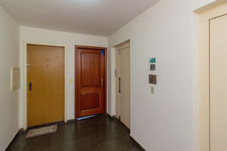 Apartamento à venda com 63m², 2 quartos e 1 vaga Apartamento à venda com 63m², 2 quartos e 1 vagaEntrada Apartamento