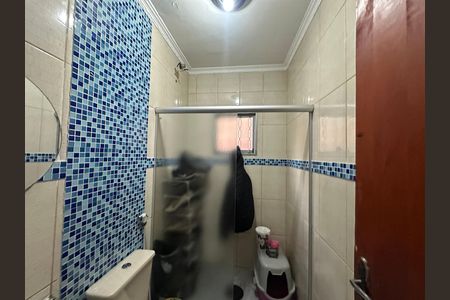 Casa à venda com 140m², 3 quartos e 2 vagas Casa à venda com 140m², 3 quartos e 2 vagasBanheiro 1