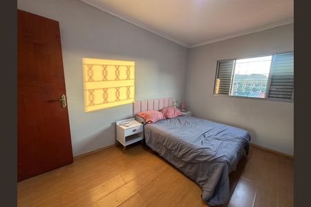 Casa à venda com 140m², 3 quartos e 2 vagas Casa à venda com 140m², 3 quartos e 2 vagasQuarto 2
