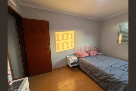 Casa à venda com 140m², 3 quartos e 2 vagas Casa à venda com 140m², 3 quartos e 2 vagasQuarto 2