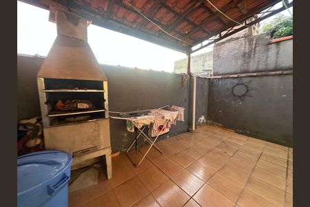 Churrasqueira de casa à venda com 3 quartos, 140m² em Parque Santana, Barueri