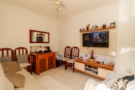 Casa para alugar com 380m², 3 quartos e 5 vagas Casa para alugar com 380m², 3 quartos e 5 vagasEdícula