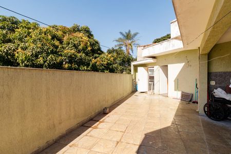 Casa para alugar com 380m², 3 quartos e 5 vagas Casa para alugar com 380m², 3 quartos e 5 vagasÁrea externa