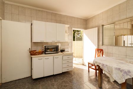 Casa para alugar com 380m², 3 quartos e 5 vagas Casa para alugar com 380m², 3 quartos e 5 vagasCozinha