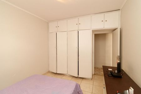 Casa para alugar com 380m², 3 quartos e 5 vagas Casa para alugar com 380m², 3 quartos e 5 vagasQuarto 2