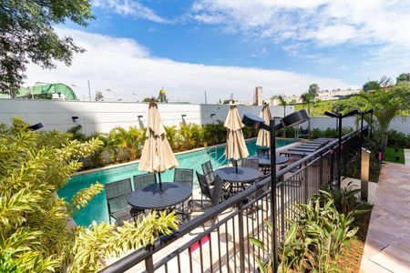 Apartamento para alugar com 34m², 1 quarto e sem vagaÁrea comum - Piscina