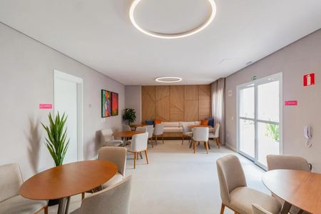 Apartamento para alugar com 34m², 1 quarto e sem vagaÁrea comum - Salão de Festas