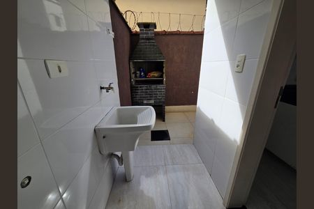 Casa de condomínio para alugar com 84m², 3 quartos e 1 vaga Casa de condomínio para alugar com 84m², 3 quartos e 1 vagaÁrea de Serviço
