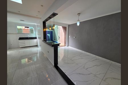 Casa de condomínio para alugar com 84m², 3 quartos e 1 vaga Casa de condomínio para alugar com 84m², 3 quartos e 1 vagaSala